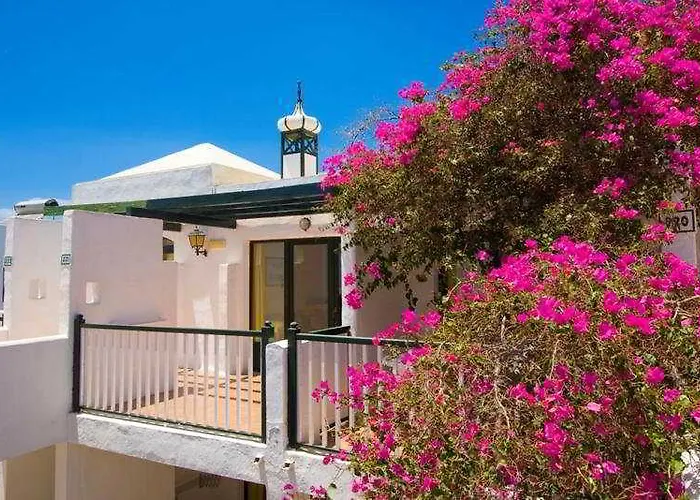 Bitacora Lanzarote Club * פוארטו דל כרמן