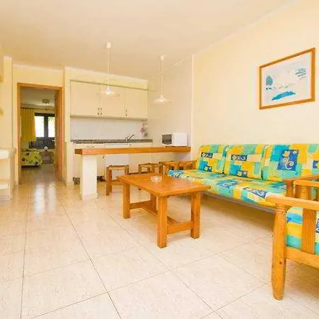 Bitacora Lanzarote Club * פוארטו דל כרמן