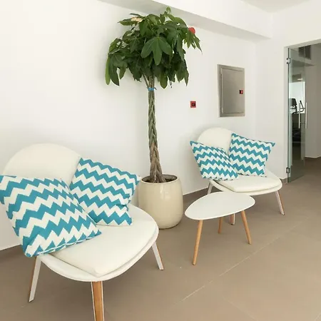 Bitacora Lanzarote Club פוארטו דל כרמן