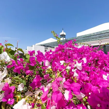 Bitacora Lanzarote Club Апартаменты *